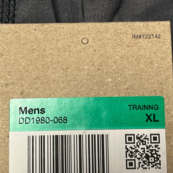 Nike Pro Dri-FIT Men's Slim Fit Long-Sleeve Top - DD1980-068 - Size XL - NWT - Picture 4 of 8